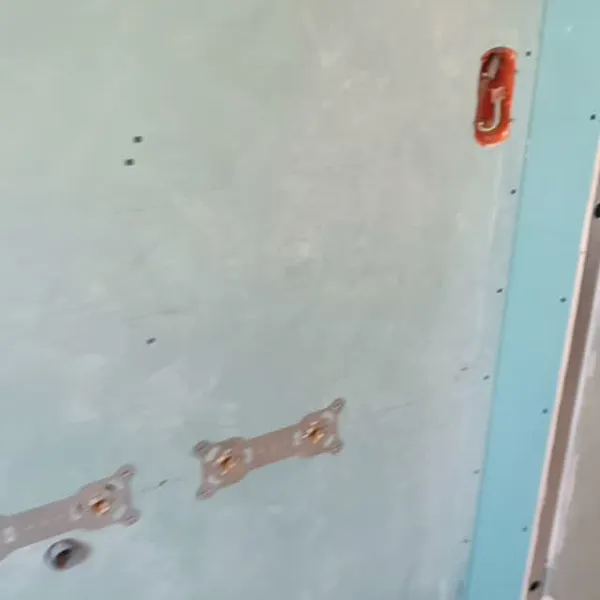 Réalisation de salle de bain en cours, rénovation complète. – Reims