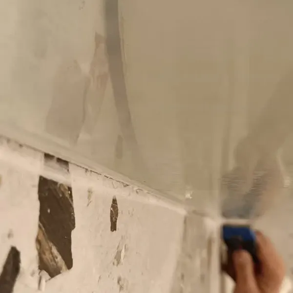 Rénovation joint silicone douche – Reims